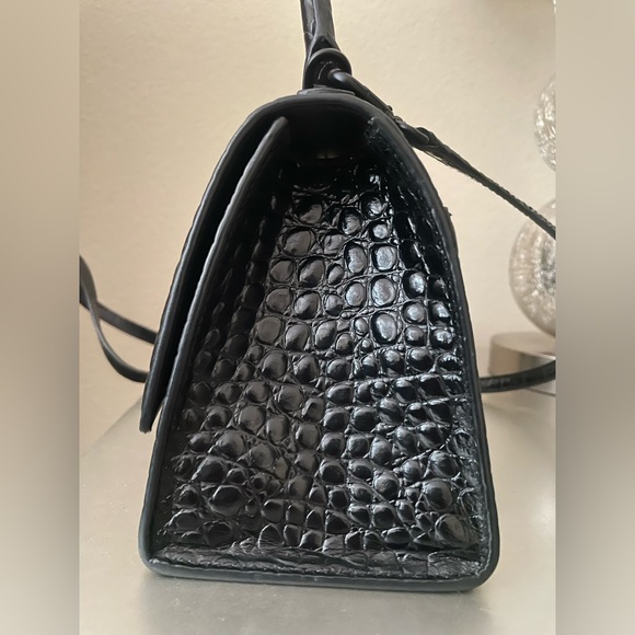 BALENCIAGA HOURGLASS SMALL HANDBAG CROCODILE EMBOSSED IN ALL BLACK - Picture 5 of 14